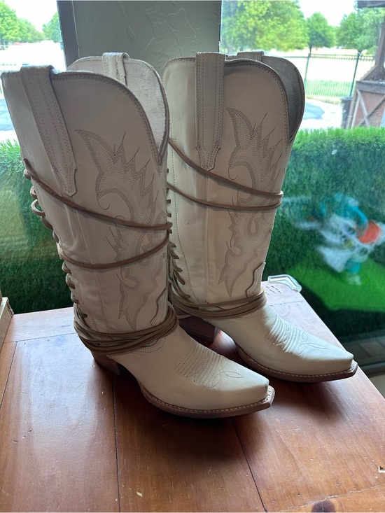 Freebird Shoes - Freebird Wardon Beige Western Lace-Up Cowboy Boots